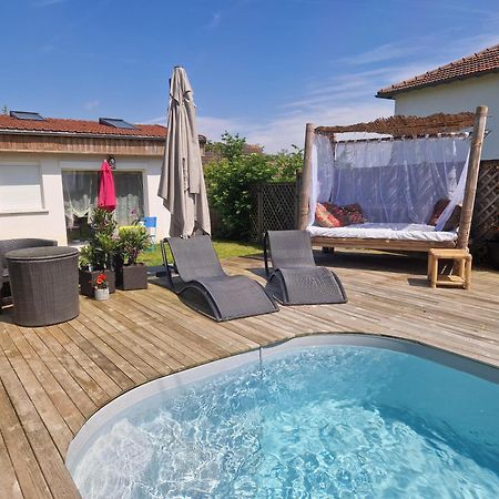 La Serenite Balinaise, Chambre Et Sdb Privee, Jardin , Piscine Et Jacuzzi En Saison, Pres De Chantilly, Parc Asterix Et Cdg Et Paris En 20' Orry-La-Ville Exterior foto