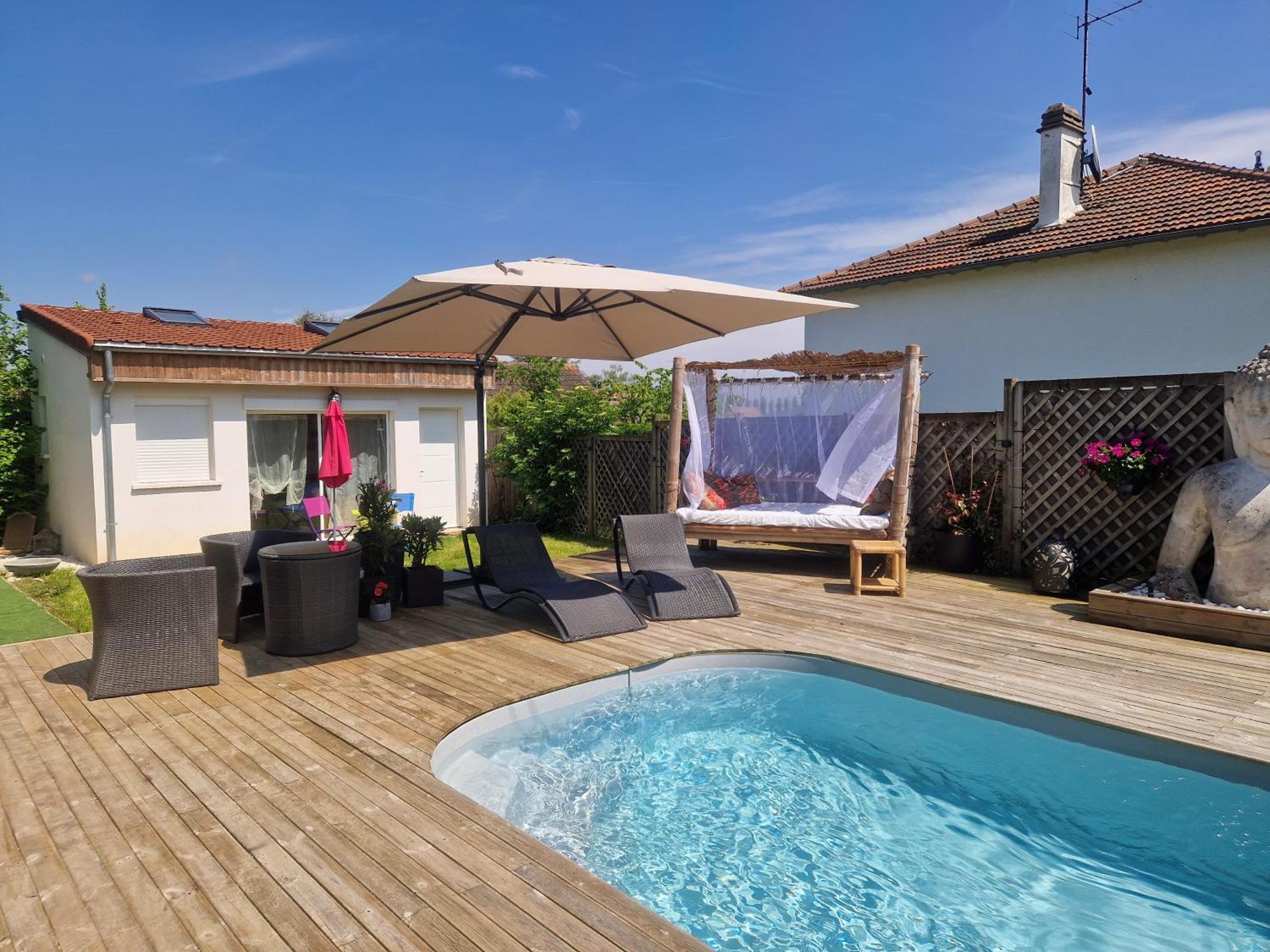 La Serenite Balinaise, Chambre Et Sdb Privee, Jardin , Piscine Et Jacuzzi En Saison, Pres De Chantilly, Parc Asterix Et Cdg Et Paris En 20' Orry-La-Ville Exterior foto